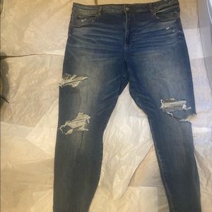 American eagle ripped jeans